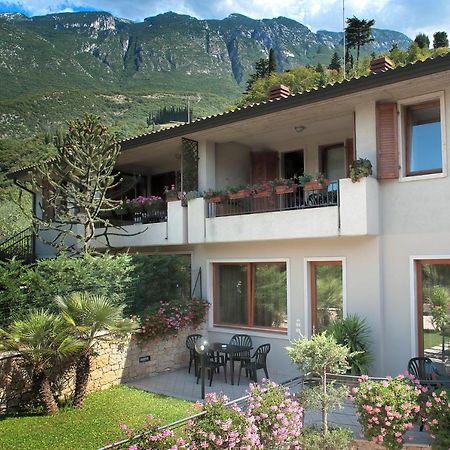 Casa Facchinetti Blue Apartment Malcesine Buitenkant foto